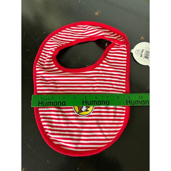Buc-ees Red & White Stripe Newborn Bib Snap Closure NWT - Picture 6 of 7
